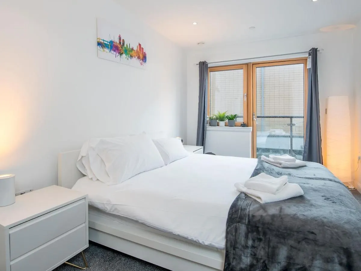 Pass The Keys Spacious 1 Bedroom Apartment In Heart Of The City Cardiff